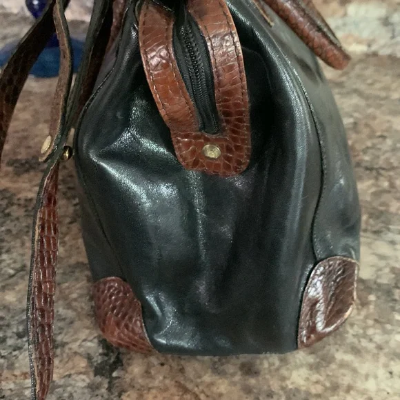 Vintage Brahmin Leather Crossbody/Satchel - Picture 5 of 13